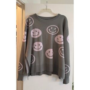 Arula Smiley Sweatshirt